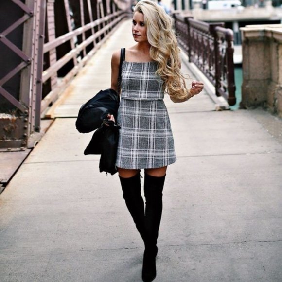 Urban Outfitters Dresses & Skirts - URBAN OUTFITTERS 'Cher' Straight-Neck Mini Dress L